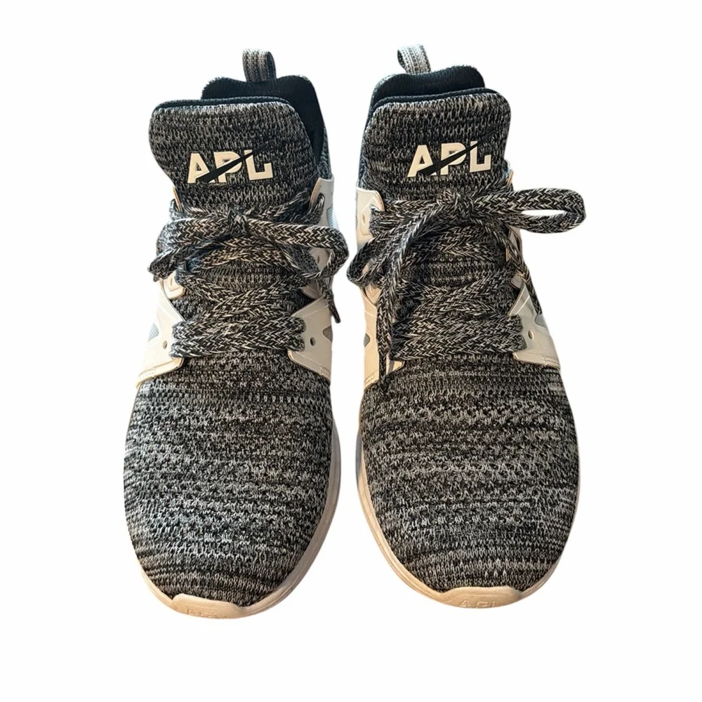 APL Ascend Trainers size 7.5 gray white athleisure‎ active gym workout training